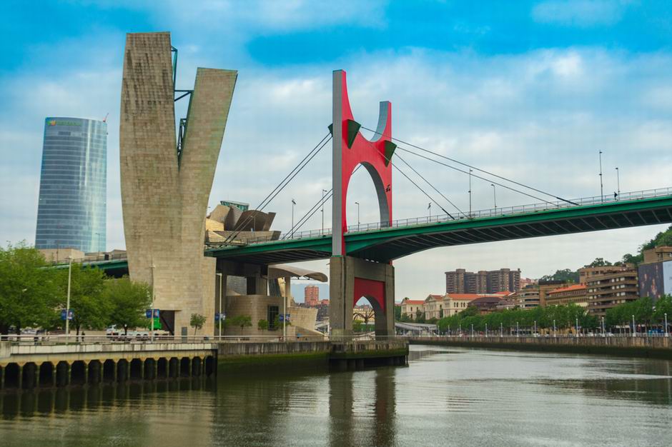 Puente de la Salve Bilbao