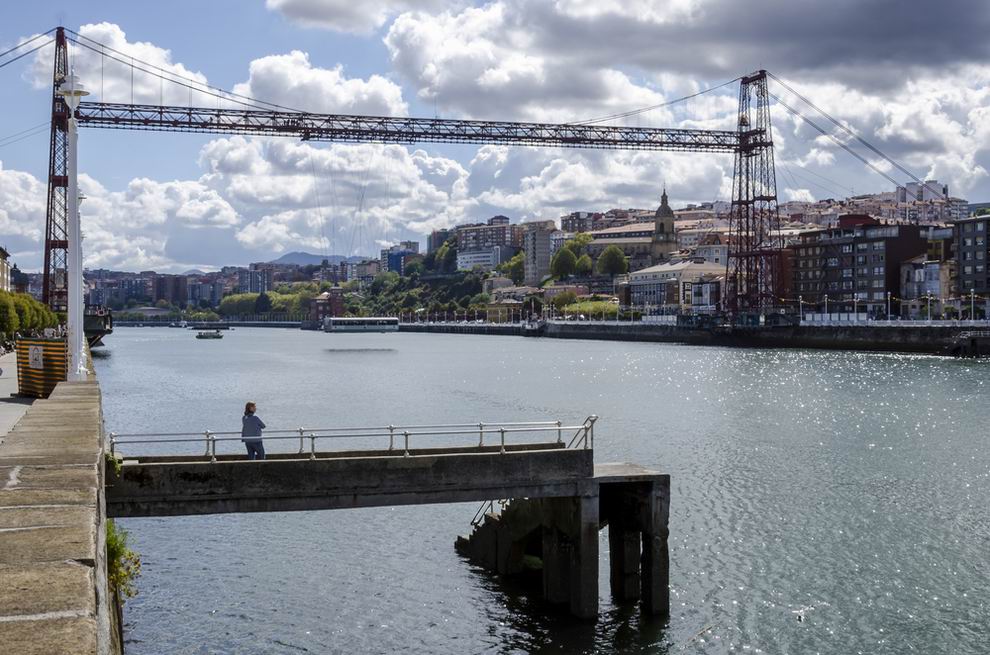 Puente de Bizkaia Bilbao