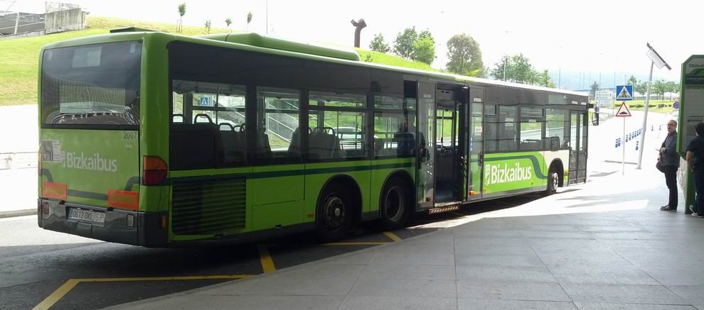 Bilbao airport express busz