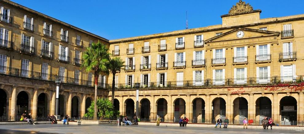 plaza nueva bilbao